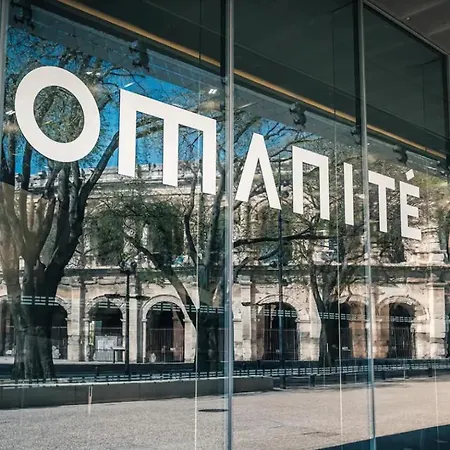 펜션 Petite Maison De Avec Jardin Quartier Calme *