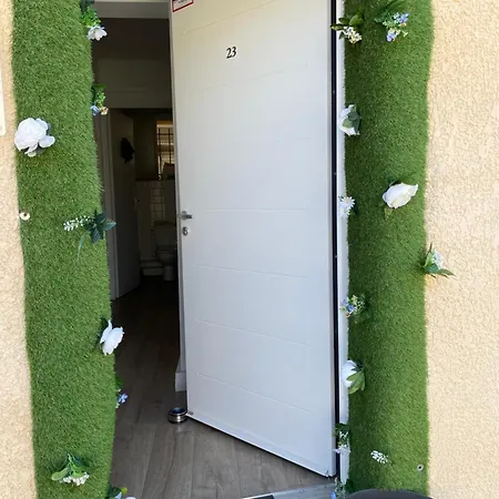 Petite Maison De Avec Jardin Quartier Calme
