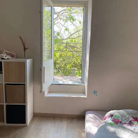 بيت للعطل Petite Maison De Avec Jardin Quartier Calme نيم