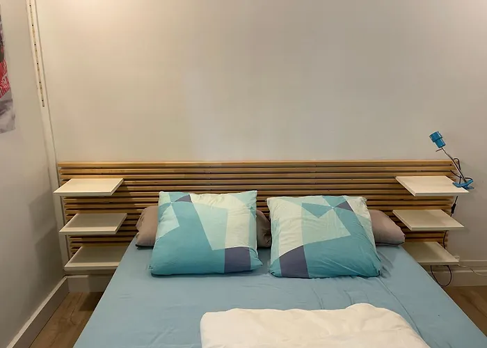 Petite Maison De Avec Jardin Quartier Calme Semesterbostad Nîmes