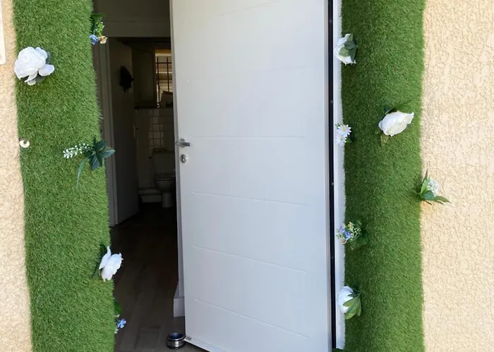 Petite Maison De Avec Jardin Quartier Calme